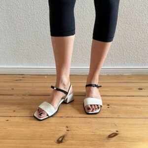 NWOT PALOMA WOOL Margaret Block Heel Sandal in Black size 39